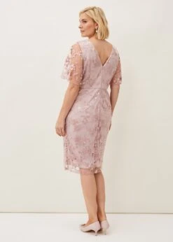 Harlow Sequin Lace Dress -Floral Und Chic 205070994 02 harlow sequin lace dress