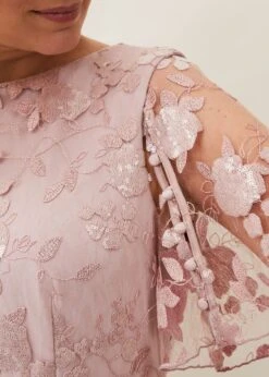 Harlow Sequin Lace Dress -Floral Und Chic 205070994 05 harlow sequin lace dress