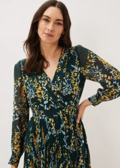 Carmen Pleated Maxi Dress -Floral Und Chic 206768587 04 carmen pleated maxi dress