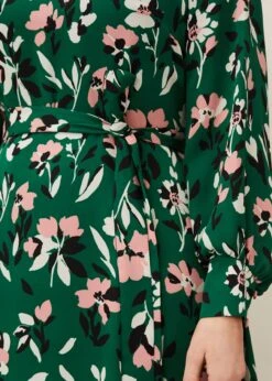 Emmy Floral Dress -Floral Und Chic 220226437 05 emmy floral dress