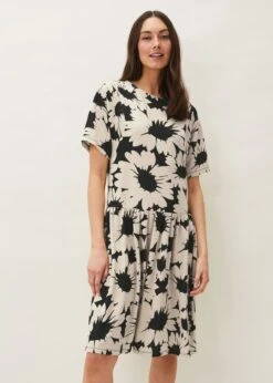 Daisy Print Swing Dress -Floral Und Chic 220540836 05 daisy print swing dress