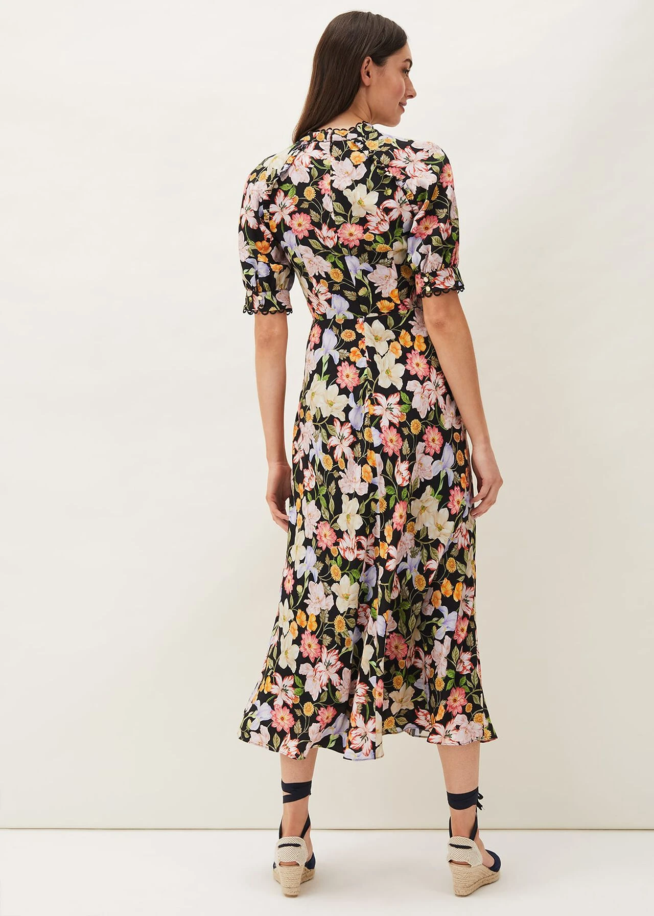Penelope Floral Puff Sleeve Midi Dress 4 Penelope Floral Puff Sleeve Midi Dress – Bild 2