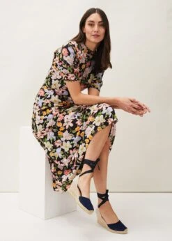 Penelope Floral Puff Sleeve Midi Dress 12 Penelope Floral Puff Sleeve Midi Dress -Floral Und Chic 220563492 05 penelope floral puff sleeve midi dress