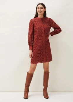 Rihanna Broderie Tunic Dress -Floral Und Chic 220587130 05 rihanna broderie tunic dress