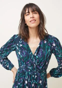 Beatrix Floral Jersey Dress -Floral Und Chic 220602000 04 beatrix floral jersey dress