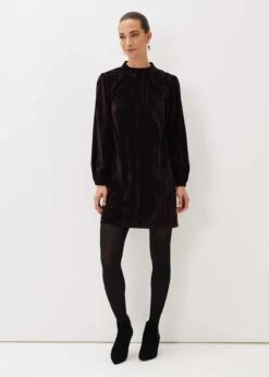 Jacinda Velvet Shift Dress -Floral Und Chic 220661669 03 jacinda velvet shift dress