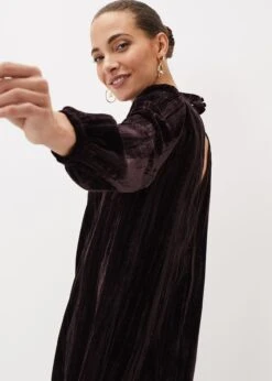 Jacinda Velvet Shift Dress -Floral Und Chic 220661669 04 jacinda velvet shift dress