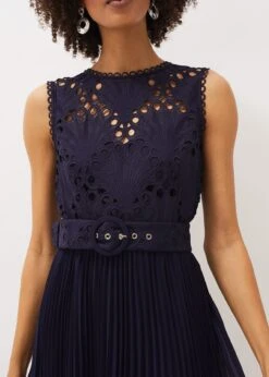 Amora Lace Bodice Pleated Dress -Floral Und Chic 220696351 05 amora lace bodice pleated dress