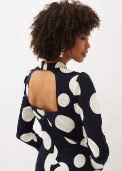 Gabi Spot Print Asymmetric Hem Dress 12 Gabi Spot Print Asymmetric Hem Dress -Floral Und Chic 220698287 05 gabi spot print asymmetric hem dress