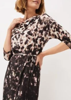Corrie Abstract Spot Print Dress 15 Corrie Abstract Spot Print Dress -Floral Und Chic 220783000 06 corrie abstract spot print dress