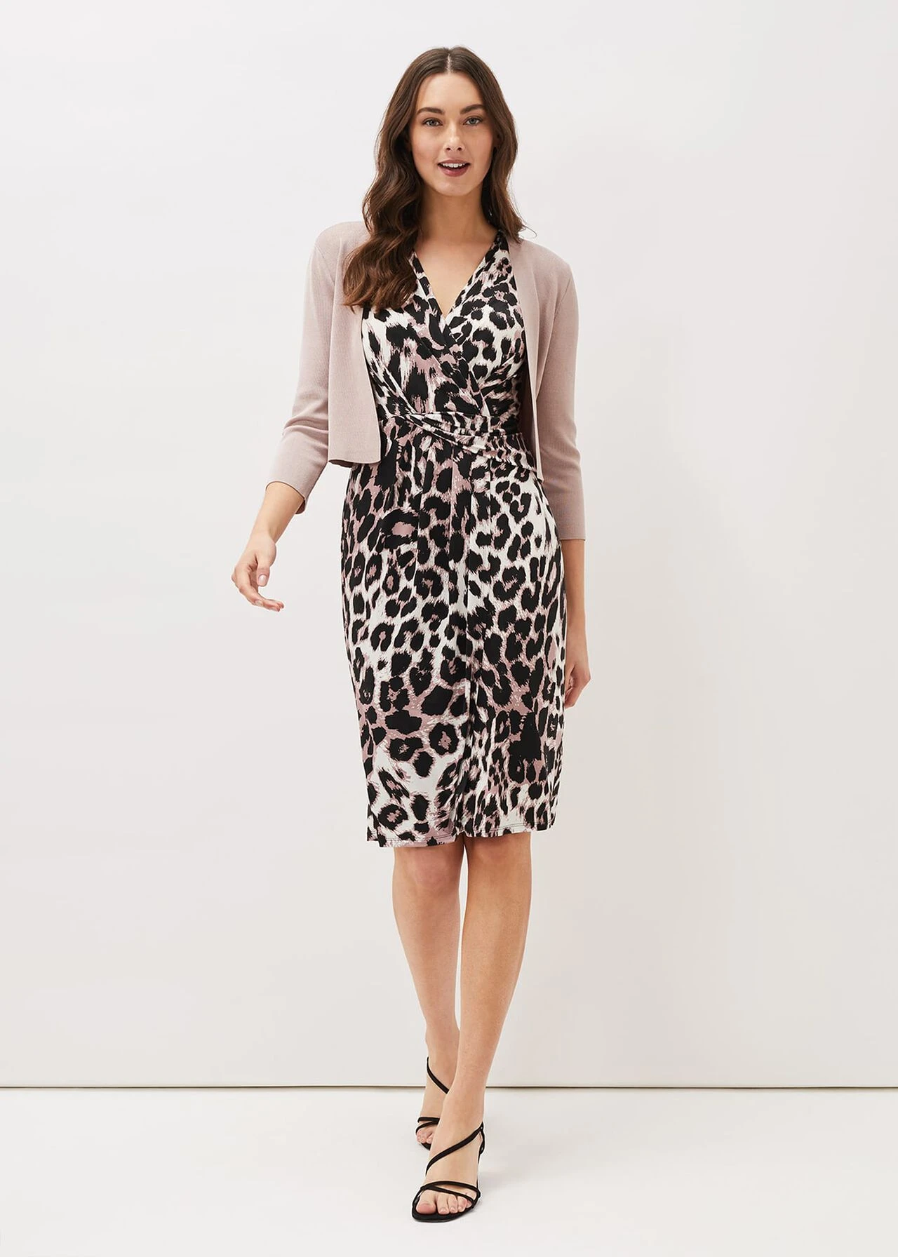 Chelsie Leopard Print Sleeveless Jersey Dress 8 Chelsie Leopard Print Sleeveless Jersey Dress – Bild 6
