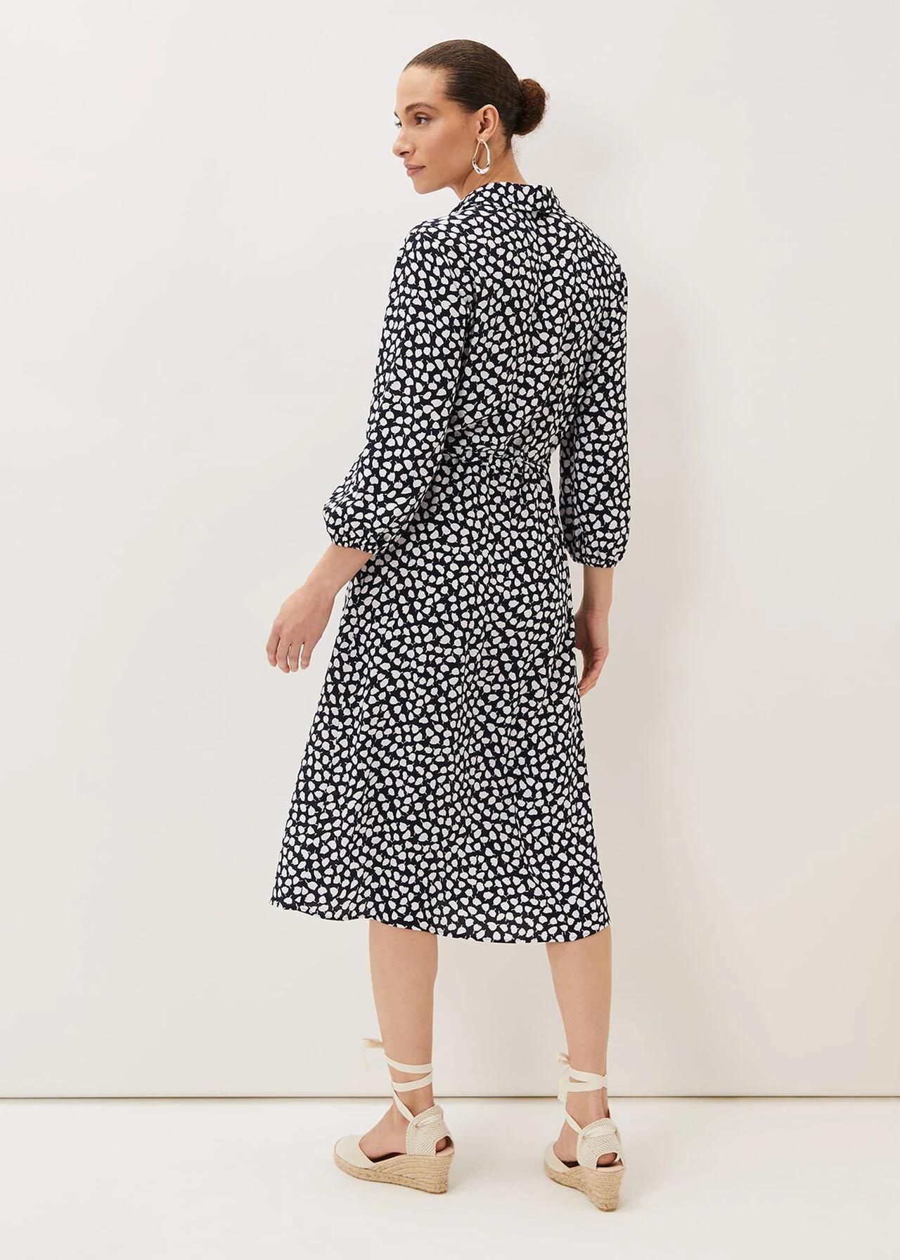 Tana Leaf Midi Dress 3 Tana Leaf Midi Dress – Bild 2