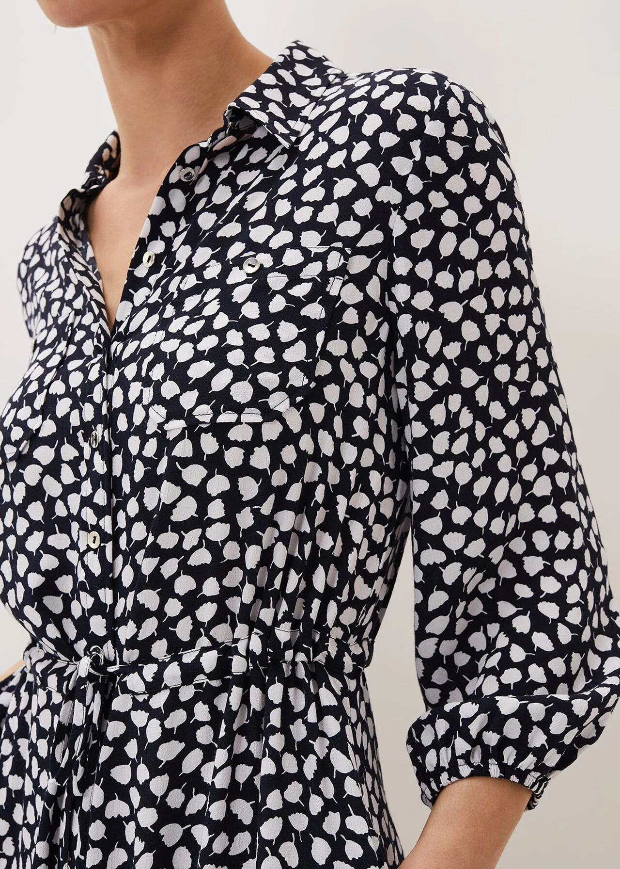 Tana Leaf Midi Dress 6 Tana Leaf Midi Dress – Bild 5