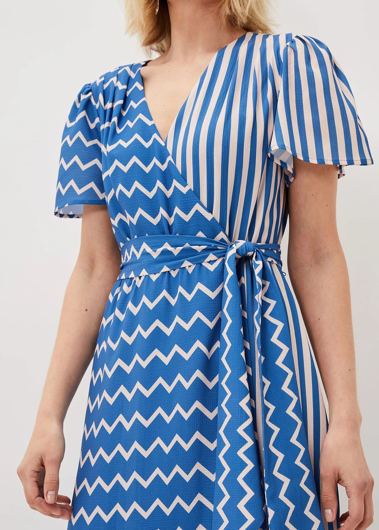 Shelby Zig Zag Midi Dress 6 Shelby Zig Zag Midi Dress – Bild 4