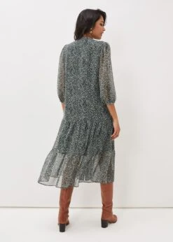 Floral Und Chic -Floral Und Chic 220889496 02 penele ditsy print chiffon midi dress