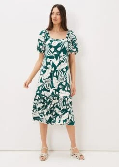 Aayra Palm Print Midaxi Dress -Floral Und Chic 220924703 03 aayra palm print midaxi dress