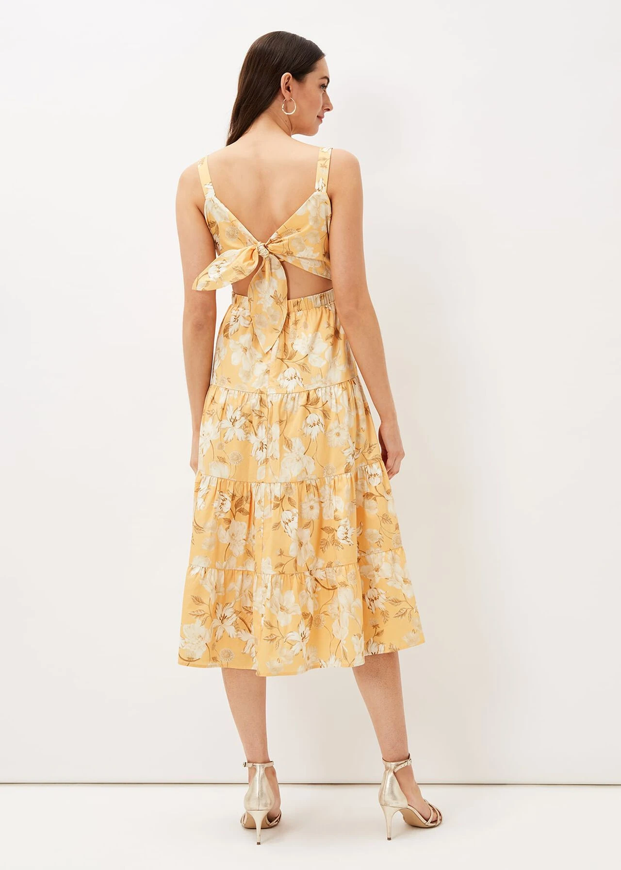 Elaina Cotton Floral Tiered Midi Dress 5 Elaina Cotton Floral Tiered Midi Dress – Bild 3