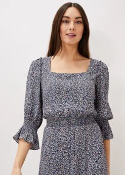 Millie Ditsy Print Dress -Floral Und Chic 220937570 04 millie ditsy print dress