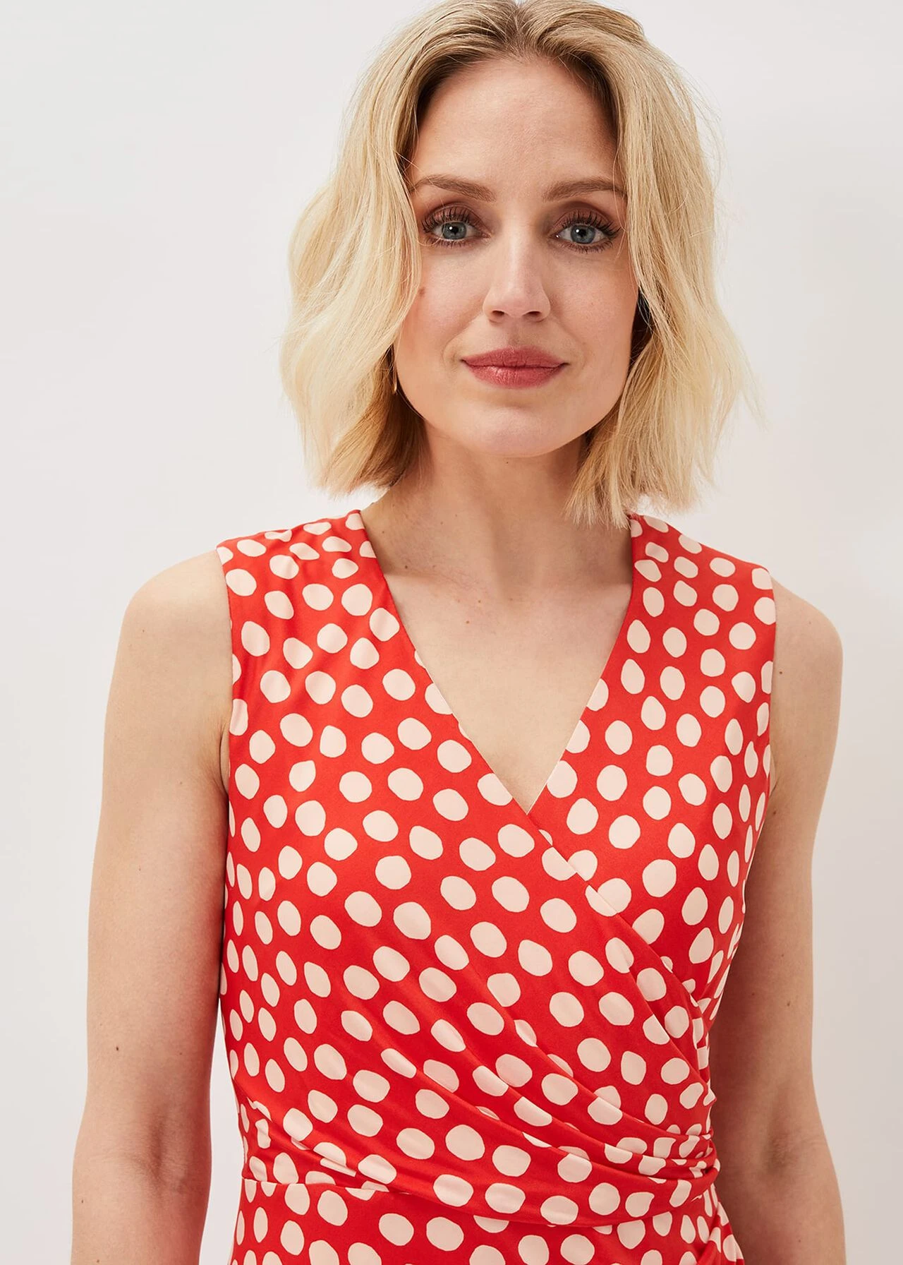 Tia Spot Midi Dress 6 Tia Spot Midi Dress – Bild 4