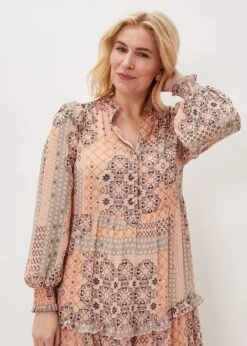 Ailsa Geometric Print Chiffon Midi Dress -Floral Und Chic 220960327 04 ailsa geometric print chiffon midi dress