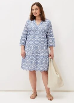 Brianne Broderie Shift Dress -Floral Und Chic 220969081 06 brianne broderie shift dress