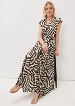 Zalaya Zebra Print Maxi Dress -Floral Und Chic 221017000 06 zalaya zebra print maxi dress