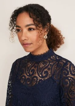 Verity Lace Shift Dress -Floral Und Chic 221064351 04 verity lace shift dress