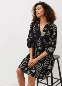 Gina Embroidered Dress -Floral Und Chic 221100920 05 gina embroidered dress