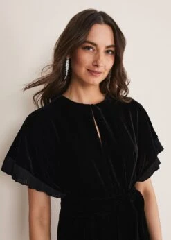 Gianna Velvet Dress -Floral Und Chic 221175050 04 gianna velvet dress