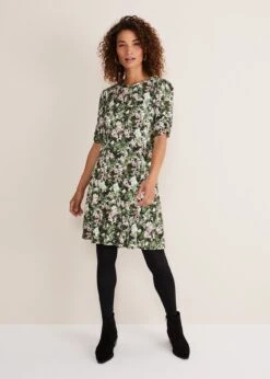 Jolee Printed Jersey Dress 11 Jolee Printed Jersey Dress -Floral Und Chic 221255360 03 jolee printed jersey dress