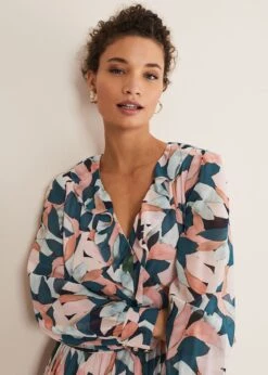 Averie Floral Maxi Dress -Floral Und Chic 221326000 04 averie floral maxi dress