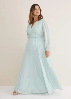 Alecia Pleated Maxi Dress -Floral Und Chic 221330985 09 alecia pleated maxi dress