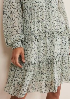 Harlow Floral Tiered Mini Dress -Floral Und Chic 221347799 05 harlow floral tiered mini dress