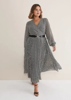 Carmen Checked Midaxi Dress 19 Carmen Checked Midaxi Dress -Floral Und Chic 221354725 08 carmen checked midaxi dress