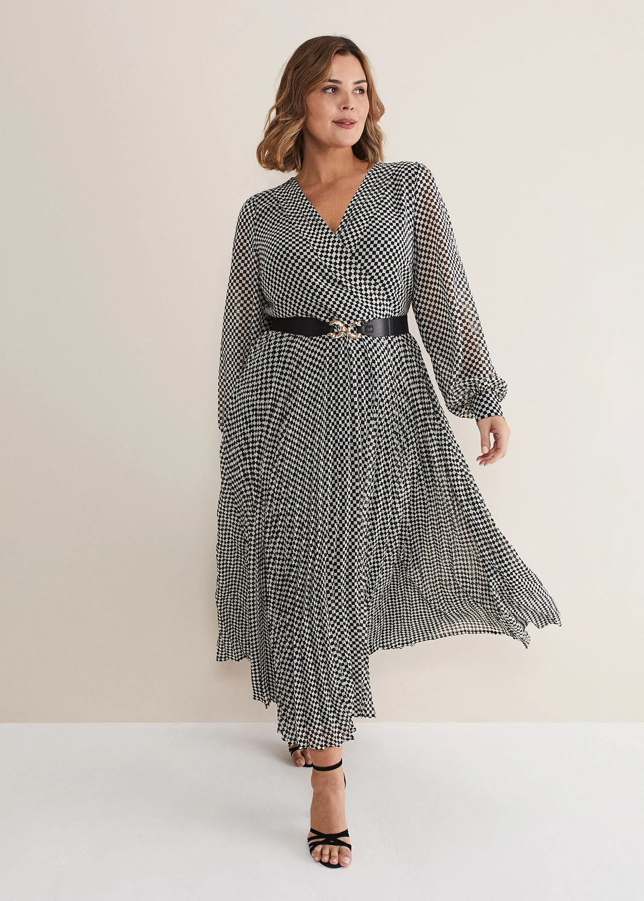 Carmen Checked Midaxi Dress 10 Carmen Checked Midaxi Dress – Bild 8