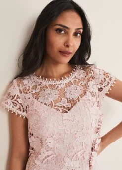 Petite Michelle Lace Pleat Maxi Dress -Floral Und Chic 221374840 04 petite michelle lace pleat maxi dress