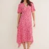 Darcie Heart Midi Dress -Floral Und Chic 221465639 01 darcie heart midi dress