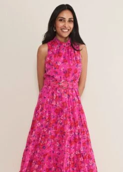 Petite Kara Floral Tiered Maxi Dress -Floral Und Chic 221565617 03 petite kara floral tiered maxi dress