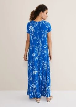 Roxanna Floral T-Shirt Maxi Dress -Floral Und Chic 221634408 02 roxanna floral t shirt maxi dress