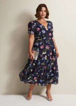 Lola Floral Tiered Midi Dress 15 Lola Floral Tiered Midi Dress -Floral Und Chic 221675493 06 lola floral tiered midi dress