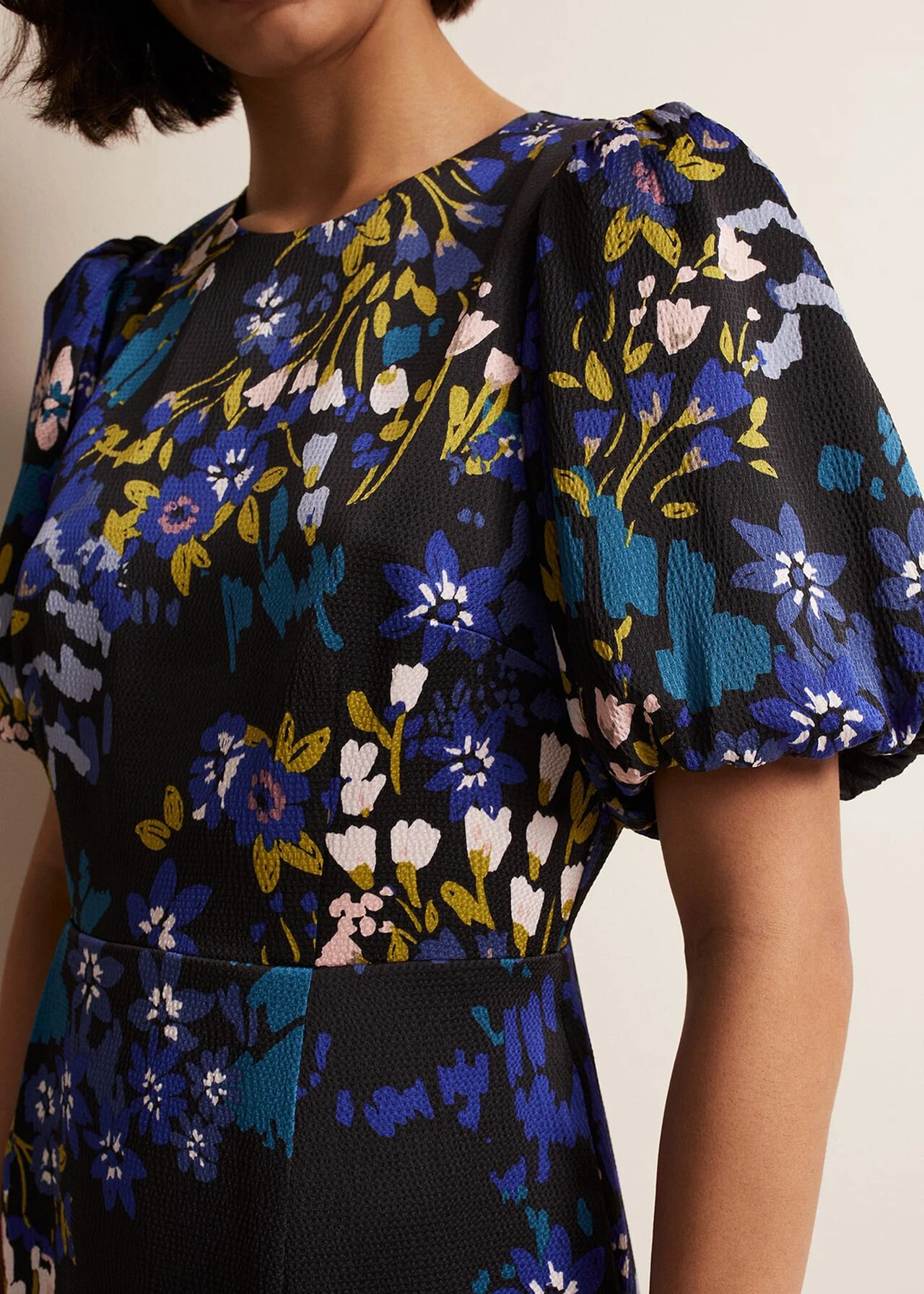 Lanna Floral Mini Dress 7 Lanna Floral Mini Dress – Bild 5