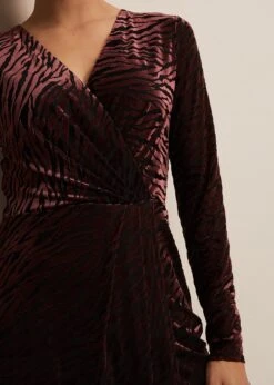 Elina Velvet Burnout Dress 14 Elina Velvet Burnout Dress -Floral Und Chic 221825258 05 elina velvet burnout dress