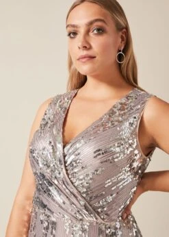 Daphne Sequin Maxi Dress -Floral Und Chic 230611065 04 daphne sequin maxi dress