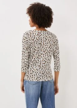 Florentine Leopard Print Top -Floral Und Chic 303246225 02 florentine leopard print top