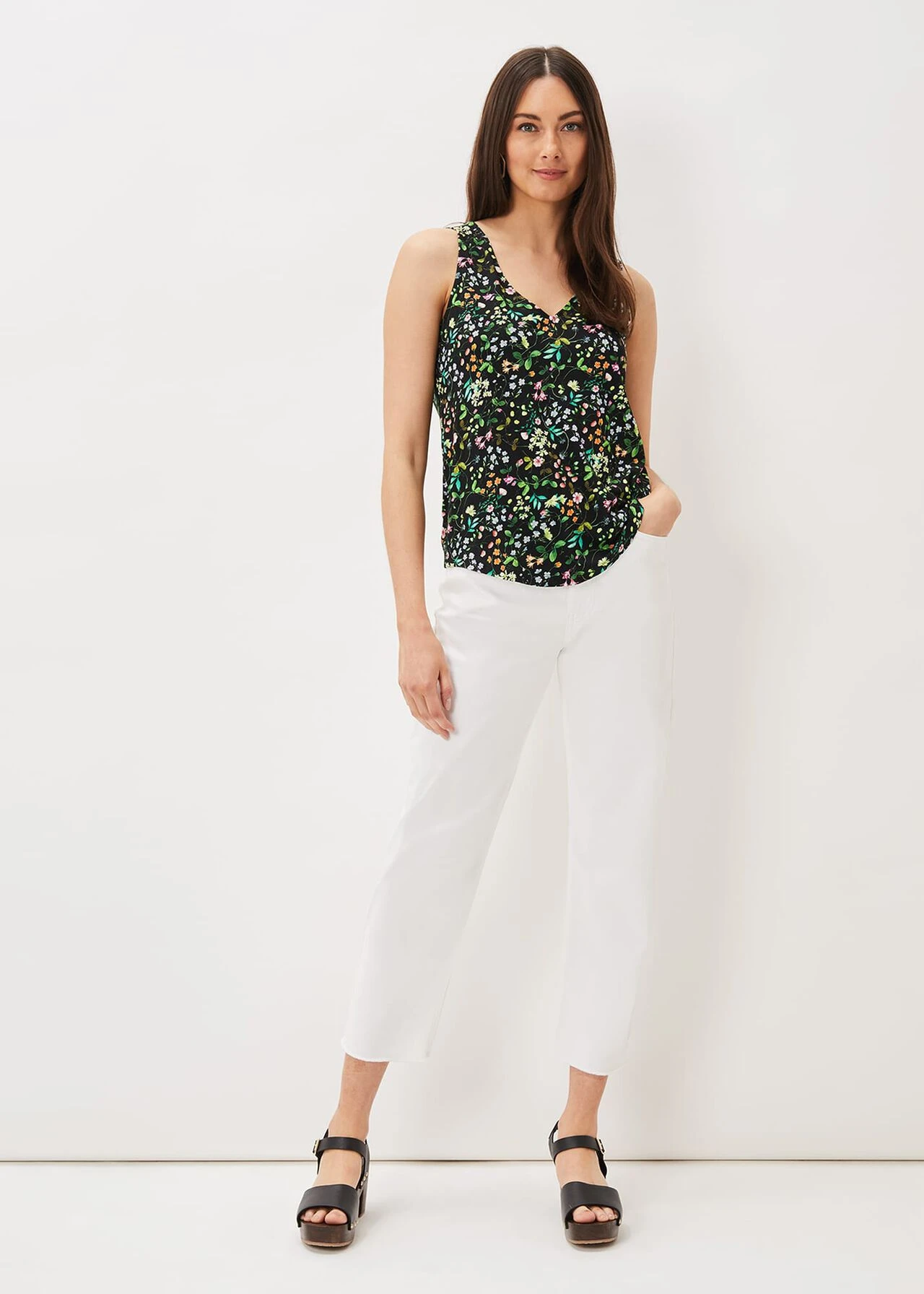 Zaylah Floral Cami 5 Zaylah Floral Cami – Bild 3