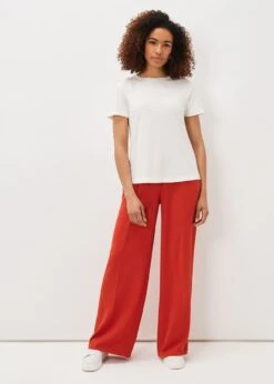 Huntly Stitch Detail T-Shirt -Floral Und Chic 303288106 03 huntly stitch detail t shirt