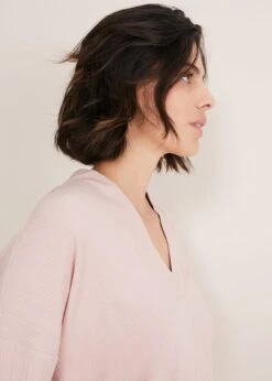 Shellie Textured V Neck Top -Floral Und Chic 303304994 04 shellie textured v neck top