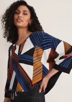 Tzara V Neck Top -Floral Und Chic 303314492 04 tzara v neck top