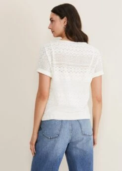 Emmlyn Lace Textured Top -Floral Und Chic 303343106 02 emmlyn lace textured top