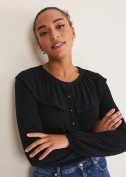 Anda Frill Detail Bor Top -Floral Und Chic 303349153 04 anda frill detail bor top